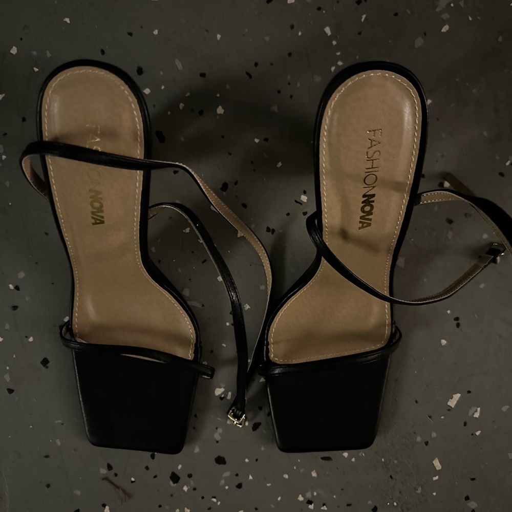 Fashion Nova Black Strappy Heels